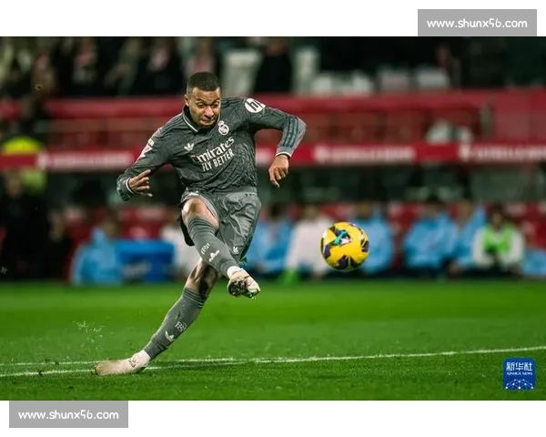 国家德比乱战!皇马围堵 18 岁亚马尔,维尼修斯险动手,贝林厄姆暗讽 国家德比乱战!皇马围堵 18 岁亚马尔,维尼修斯险动手,贝林厄姆暗讽