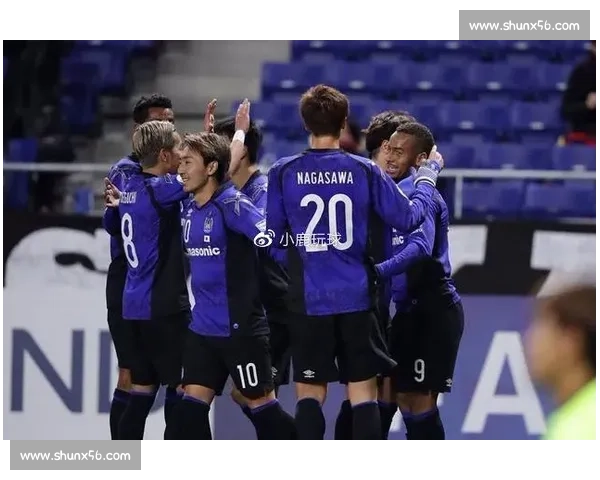 札幌冈萨迎战大阪钢巴关键对决引爆日职联焦点之夜赛季走势风向标