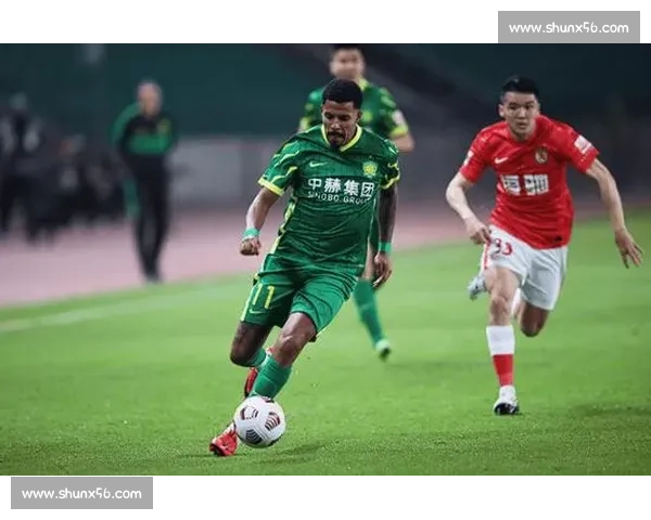 徐诗霖vs新生代强敌巅峰对决赛场风云全解析技战术深度前瞻与胜负走向