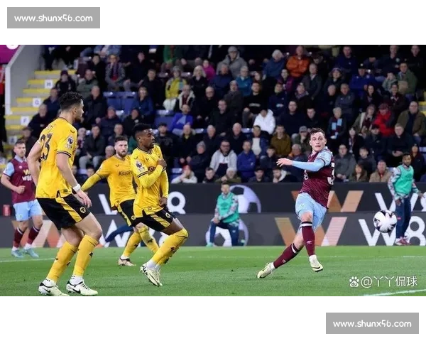 狼队迎战伯恩利冲击三连胜全力争取英超积分榜上升 狼队迎战伯恩利冲击三连胜全力争取英超积分榜上升